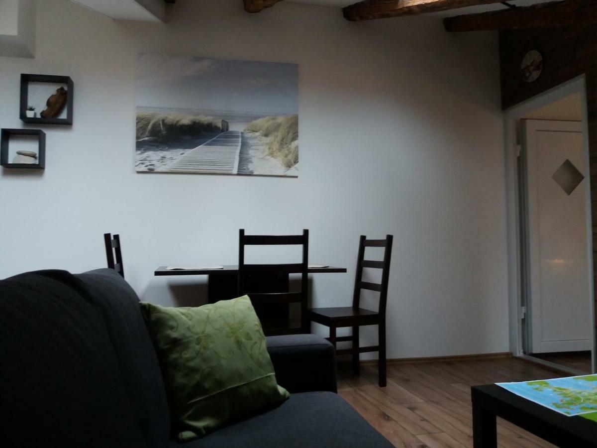 Ferienwohnung Lukadora Pula Exterior foto