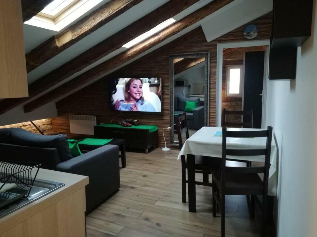 Ferienwohnung Lukadora Pula Exterior foto