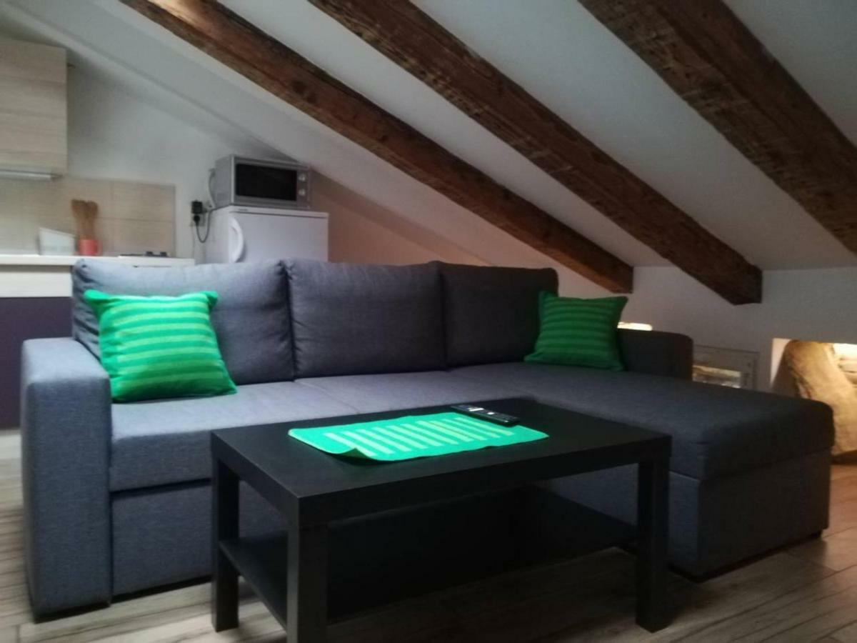 Ferienwohnung Lukadora Pula Exterior foto