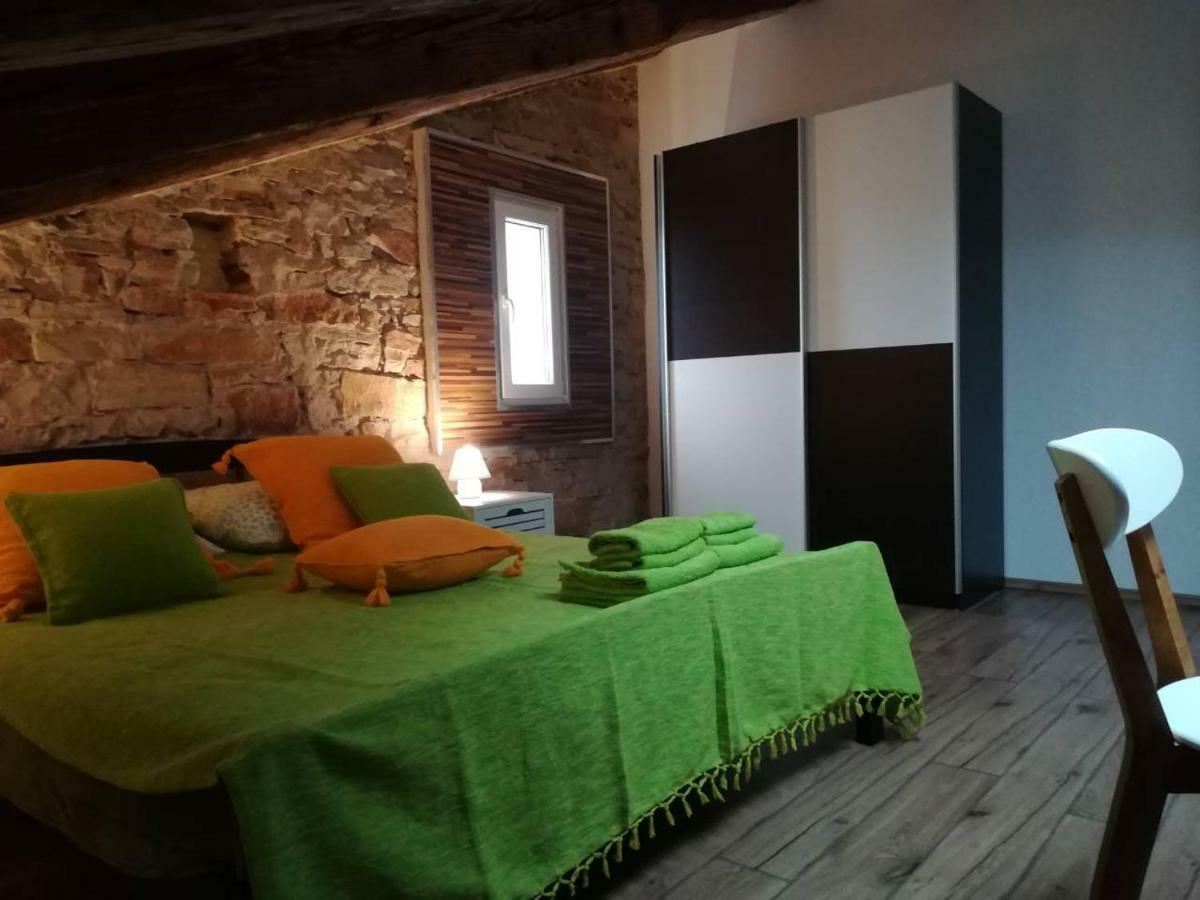 Ferienwohnung Lukadora Pula Exterior foto