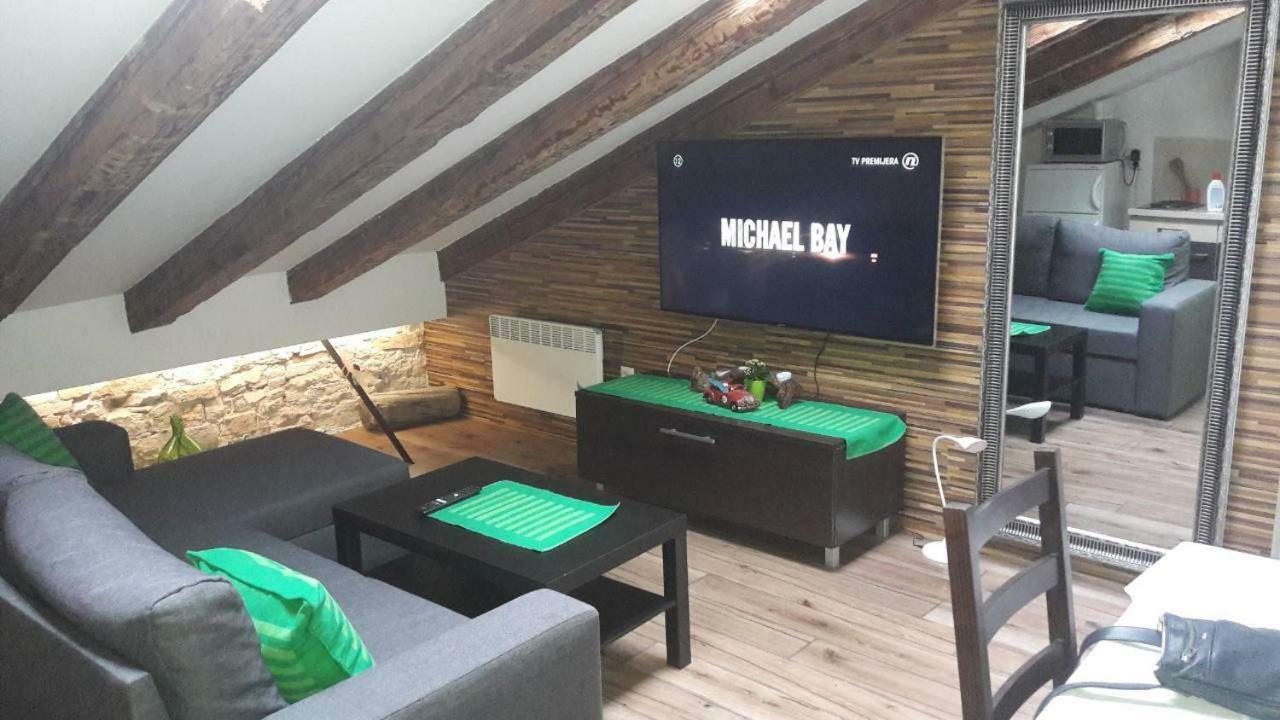 Ferienwohnung Lukadora Pula Exterior foto