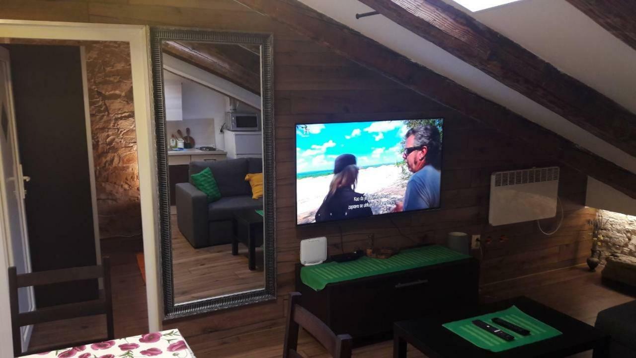 Ferienwohnung Lukadora Pula Exterior foto