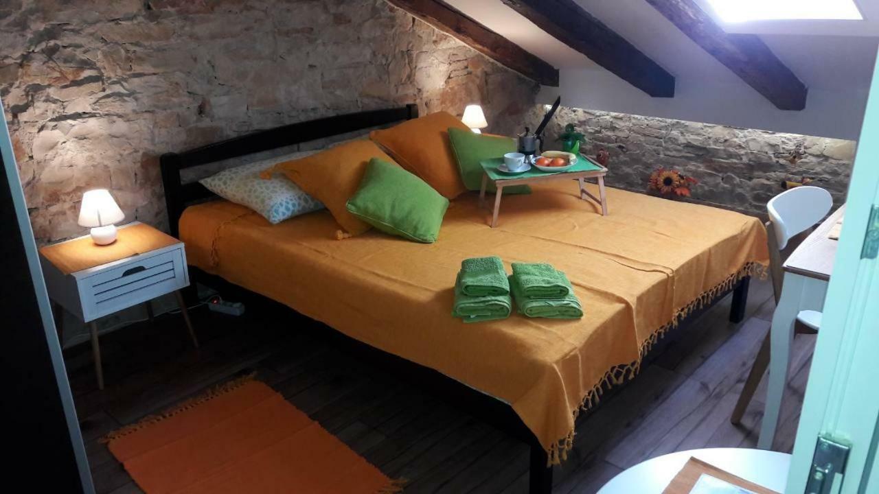 Ferienwohnung Lukadora Pula Exterior foto
